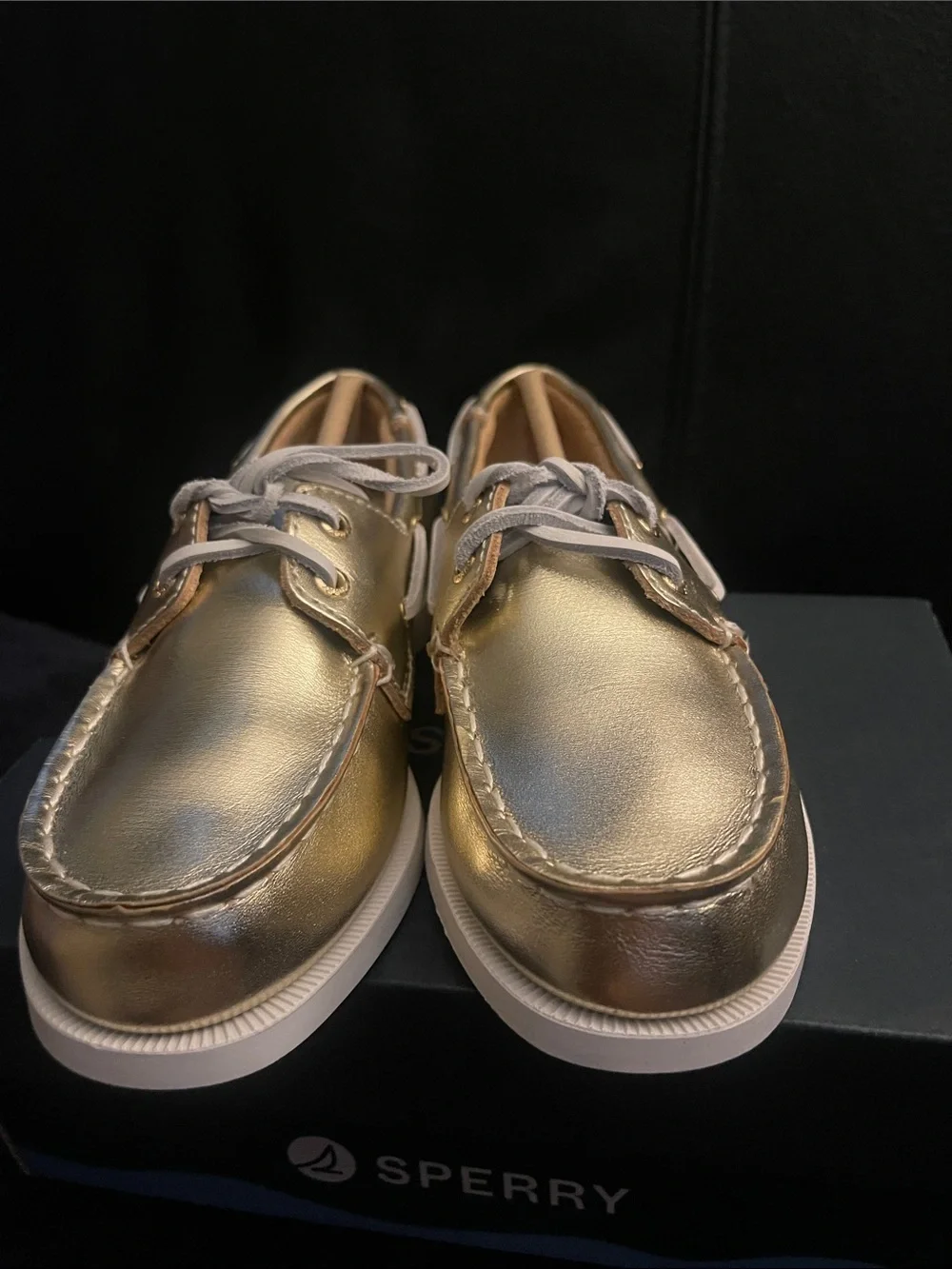 Sperry synthetic footing